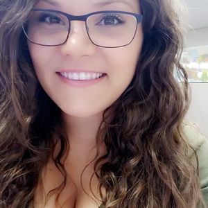 Meet your Posher, Dreama